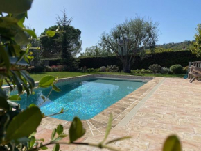 VILLA EN PIERRE